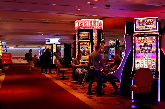 Pro-casino PAC reports $516,000 raised ahead of the Nov. 3 referendum, nearly all from one Fort Wayne donor